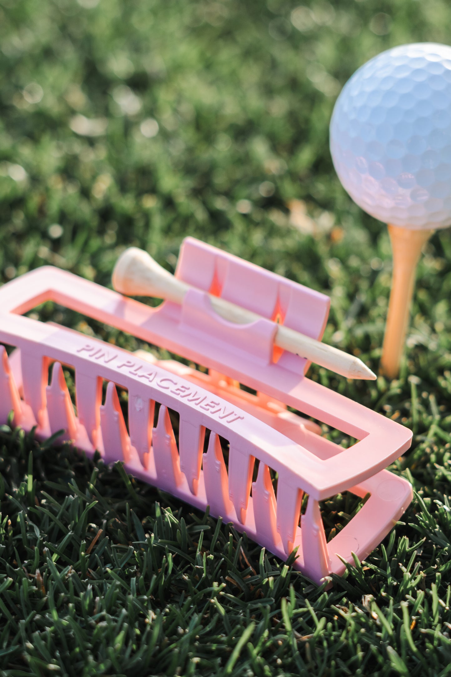 Claw Clip Tee Holder