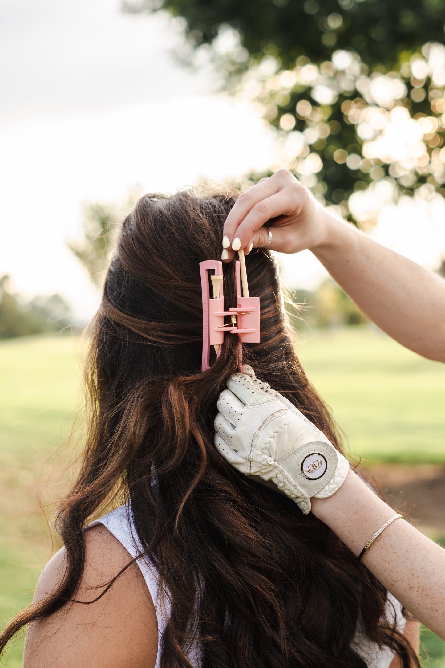 Claw Clip Tee Holder
